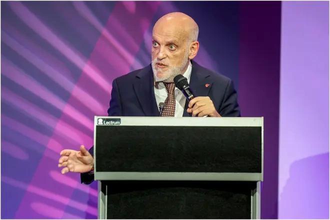 乐鱼线上服务-特瓦斯:当皇马主席?我在西甲已经够忙了,也没兴趣